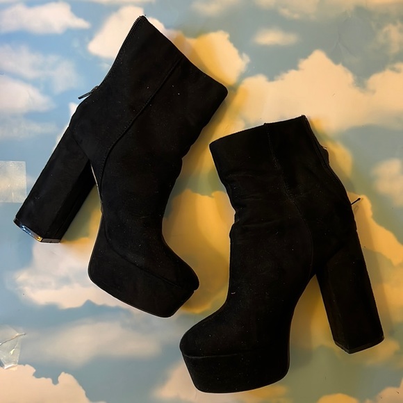 Nasty Gal Shoes Nasty Gal Platform Booties Poshmark